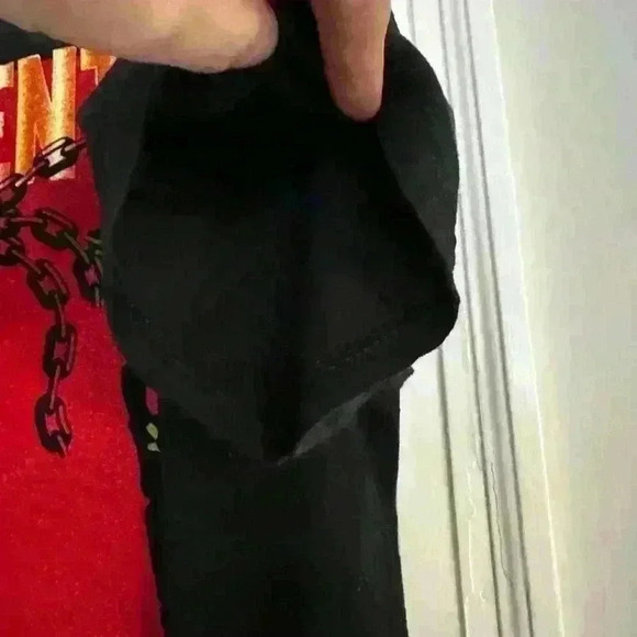 Juneteenth men’s large graphic freedom tee. - Picture 3 of 6